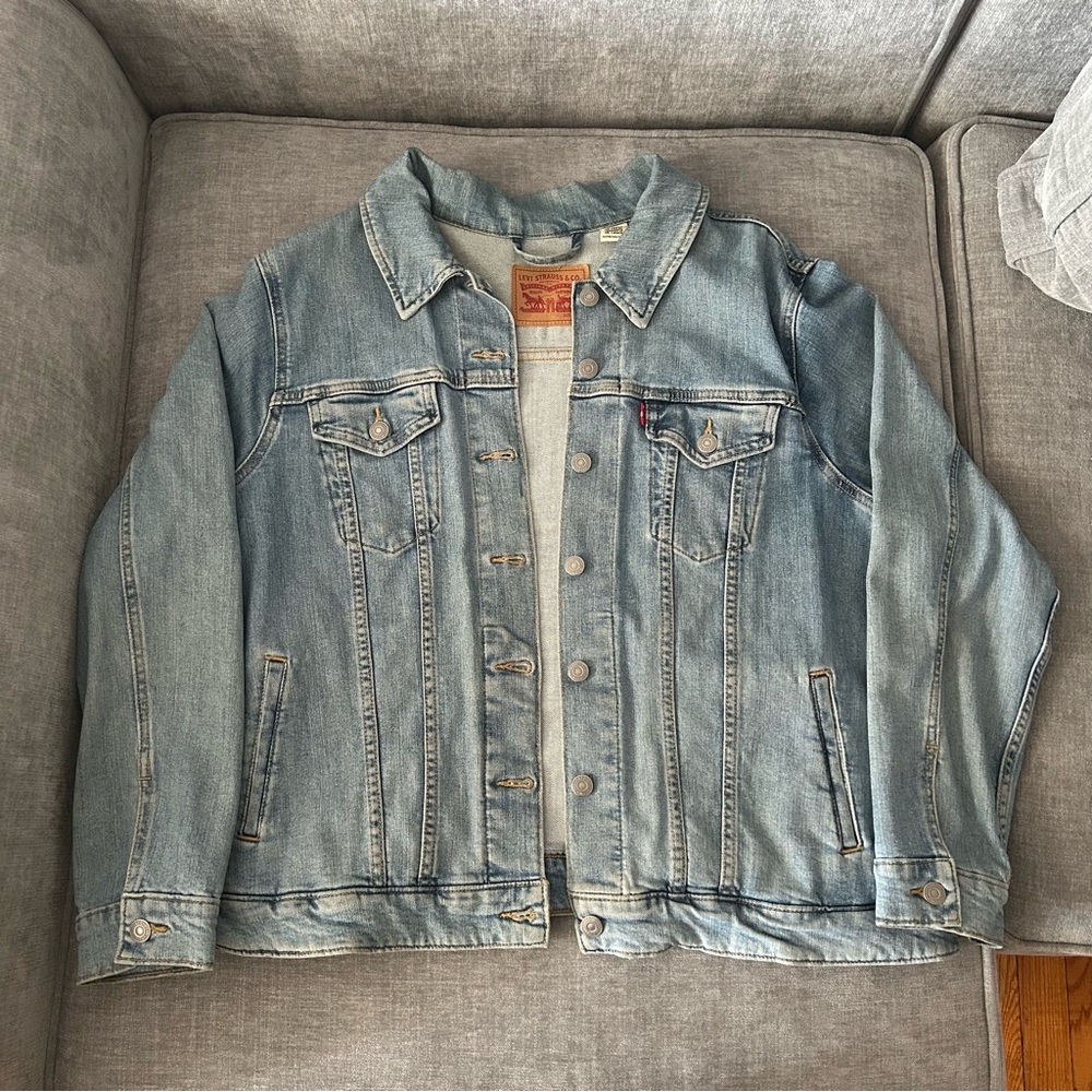 Levi's Light Blue Denim Jacket - Size 2X